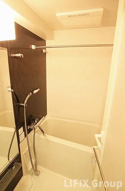 バス・シャワールーム　風呂