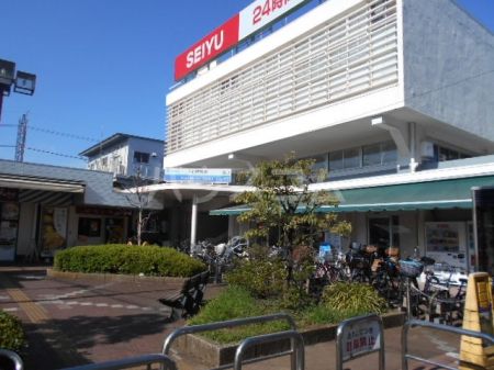 スーパー　西友上石神井店（スーパー）まで437m