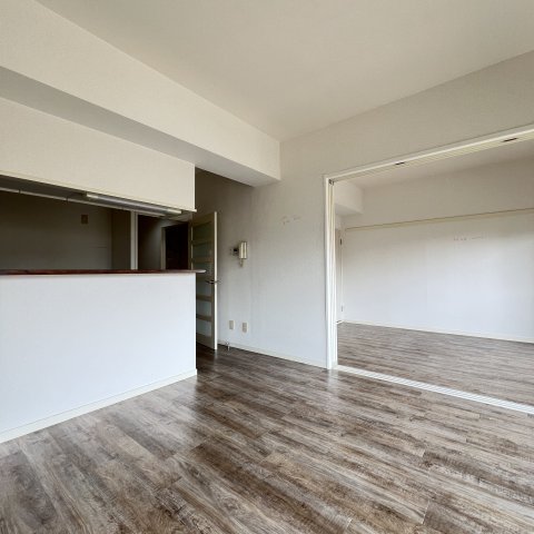 居室・リビング　同仕様タイプです