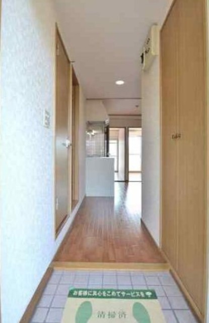 玄関　別部屋同仕様タイプ