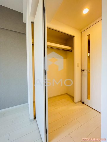 玄関　同マンション別部屋参考写真