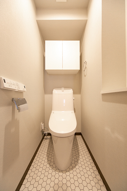 トイレ　※写真は同タイプ住戸です。