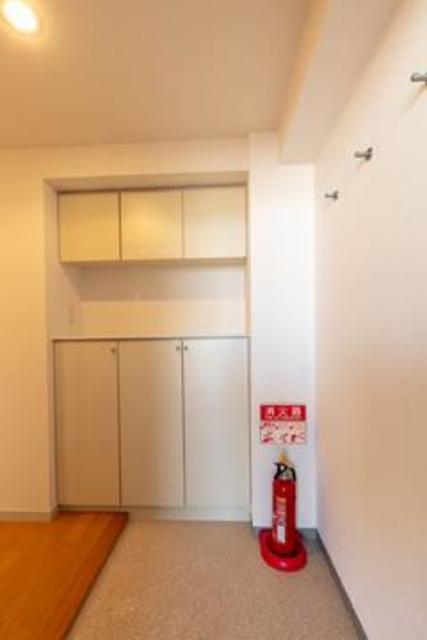 玄関　※写真は同タイプ住戸です。