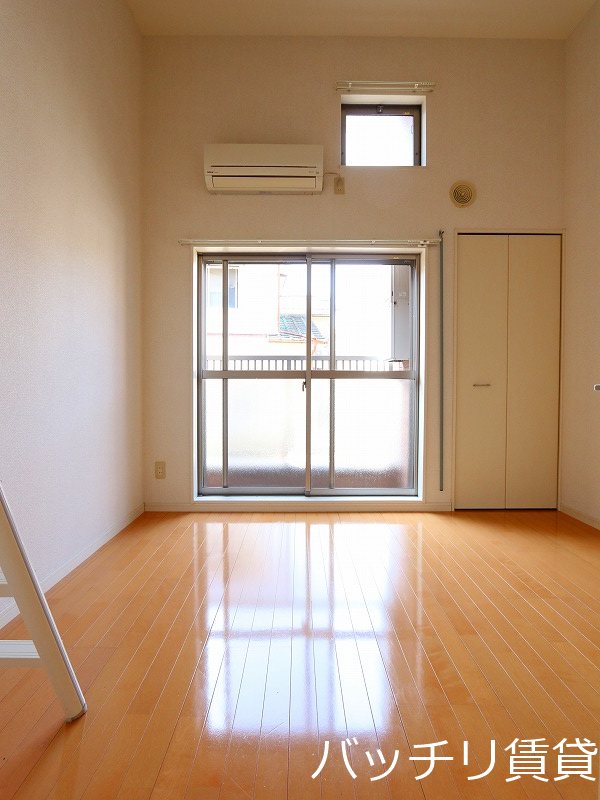 バルコニー　同型タイプの為、現状を優先致します