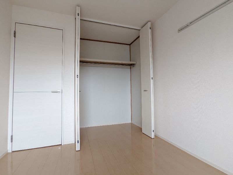 収納　図面と現状に相違がある場合には現状を優先