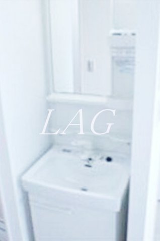 洗面設備　洗面台です。