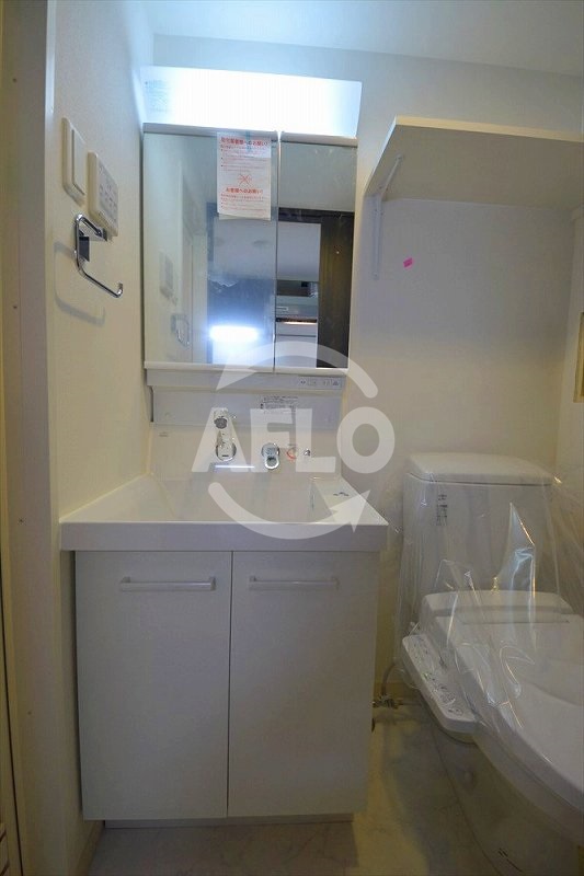 洗面設備　独立洗面化粧台