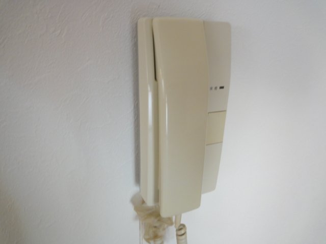 セキュリティ　写真は別号室のものです。