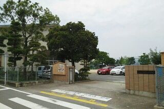 小学校　中島小学校（小学校）まで940m