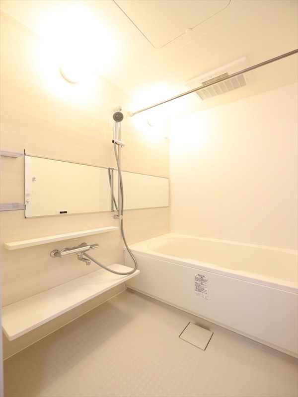 バス・シャワールーム　追い焚き　暖房乾燥機　オートバス　24時間換気バスルーム