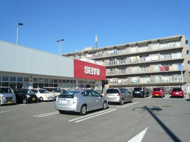 スーパー　西友辻堂店（スーパー）まで884m