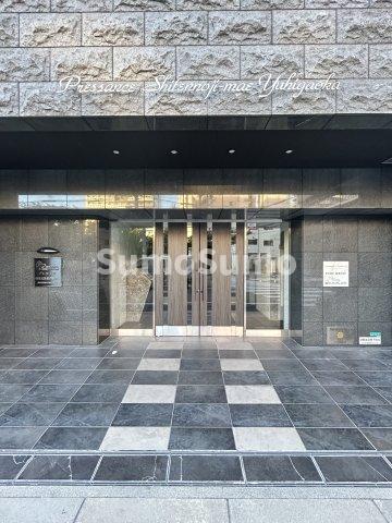 エントランス　清潔なエントランスです