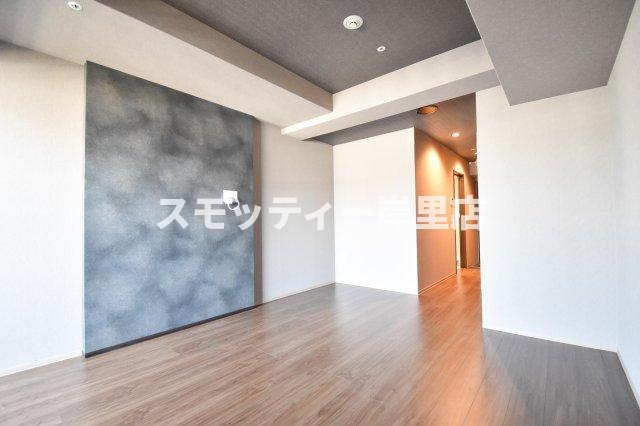 その他部屋・スペース　ゆったり過ごせる居間です