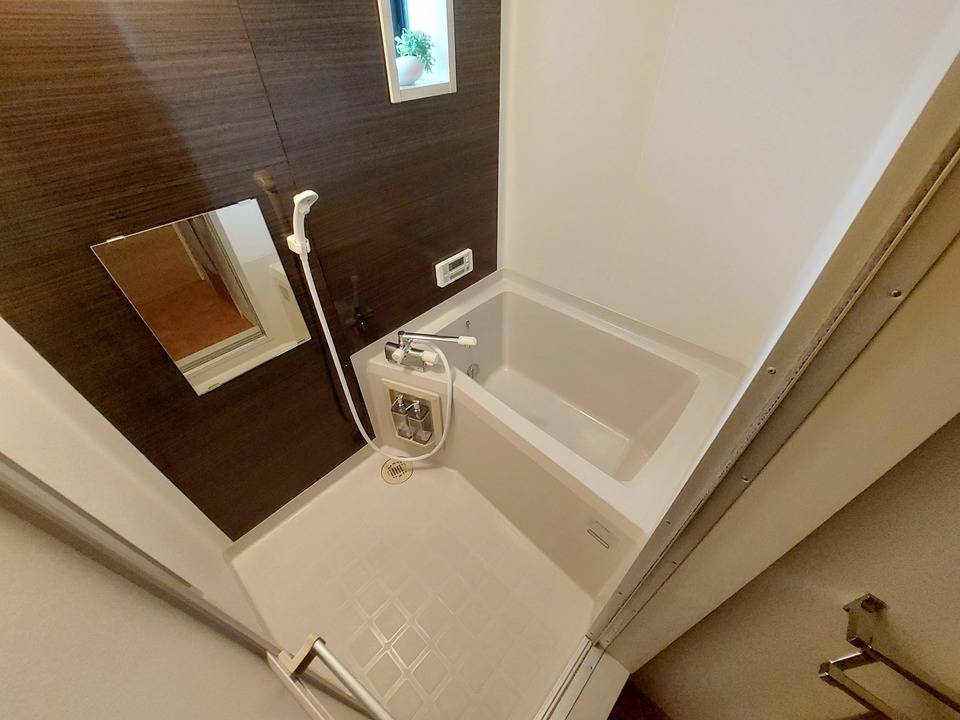 バス・シャワールーム　浴室