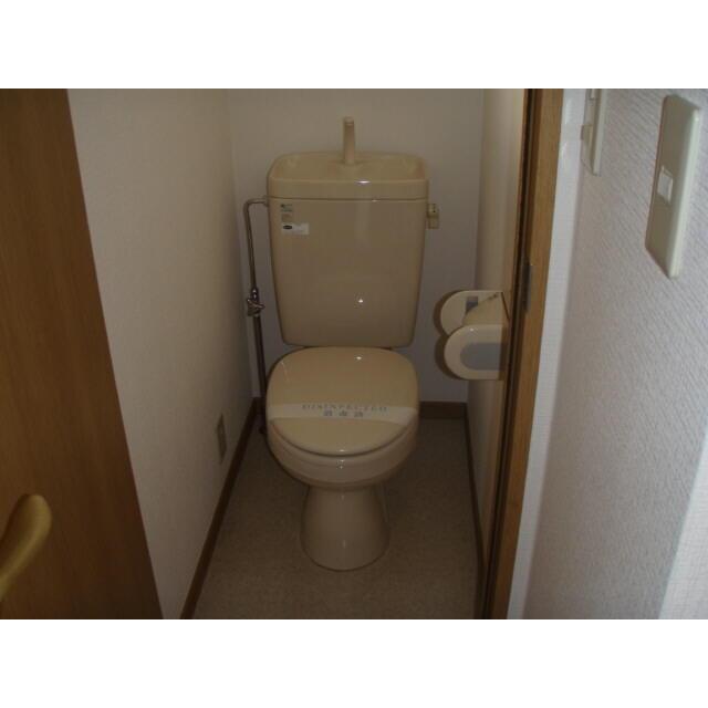 トイレ　トイレ?