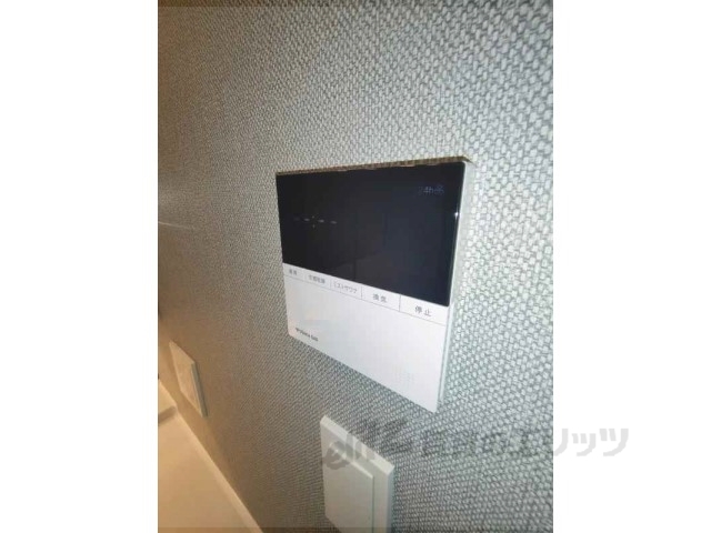 その他設備　給湯器リモコン