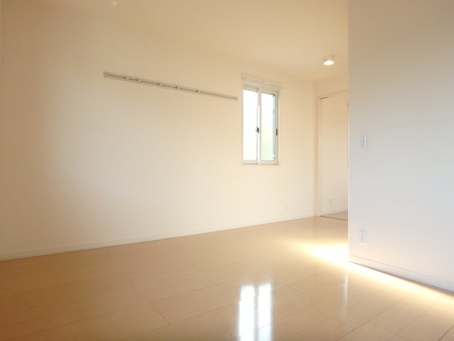 居室・リビング　別室参照