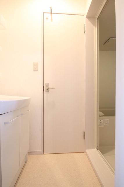 洗面設備　洗面所