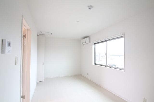 居室・リビング　居室