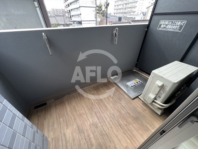 バルコニー　アドバンス大阪バレンシア　バルコニー