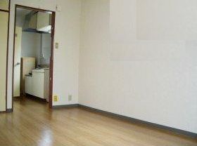 居室・リビング　居間です