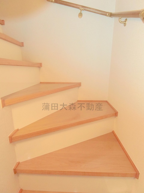 その他設備　階段