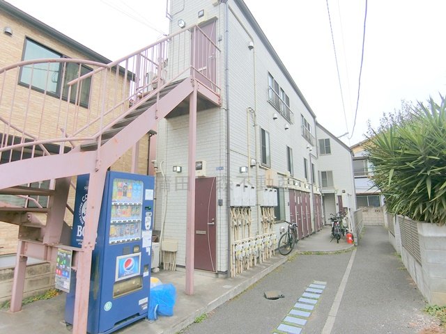 建物外観　2012年5月築　木造2階建　大田区本羽田6丁目 京急空港線