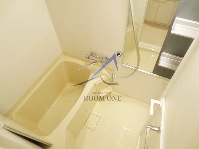 バス・シャワールーム　お風呂です。