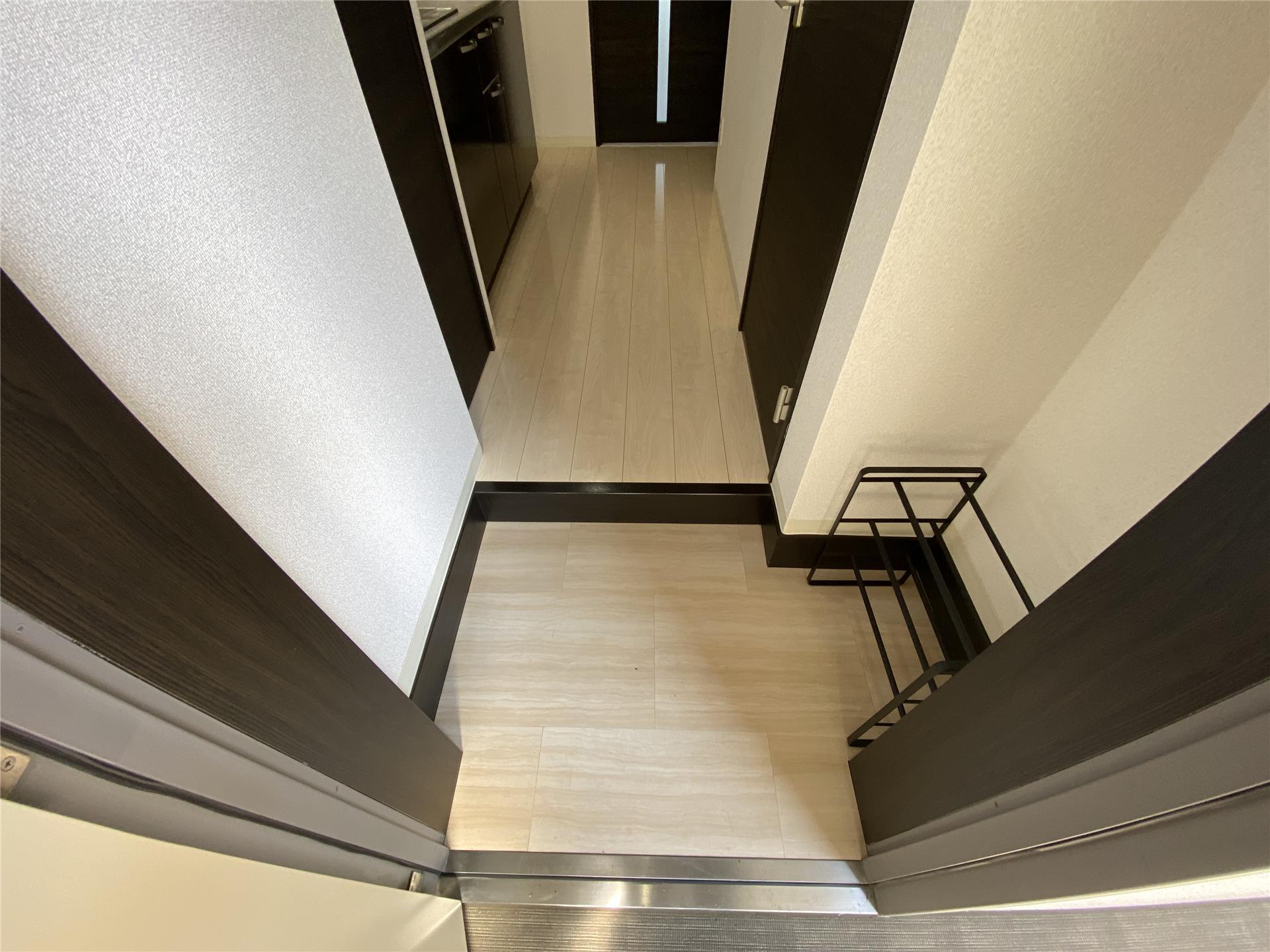 玄関　シューズラック付の玄関です