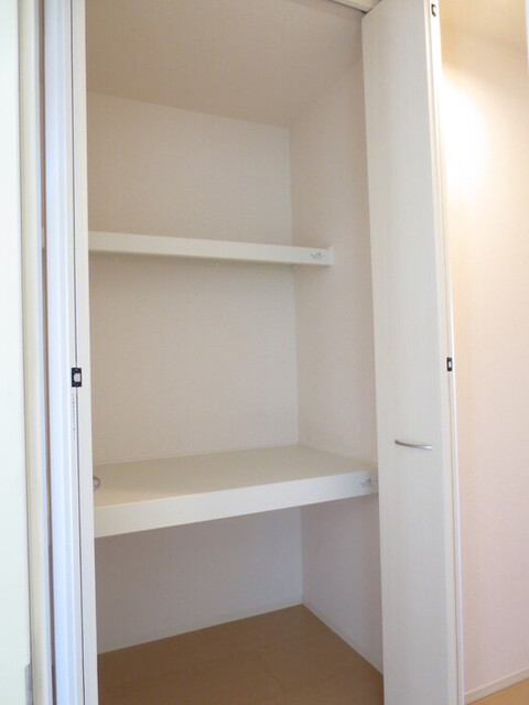 収納　１０５　廊下収納