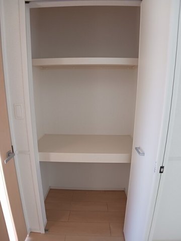 収納　【ストロベリーフィールドIIＢ】小物を収納するのに便利です