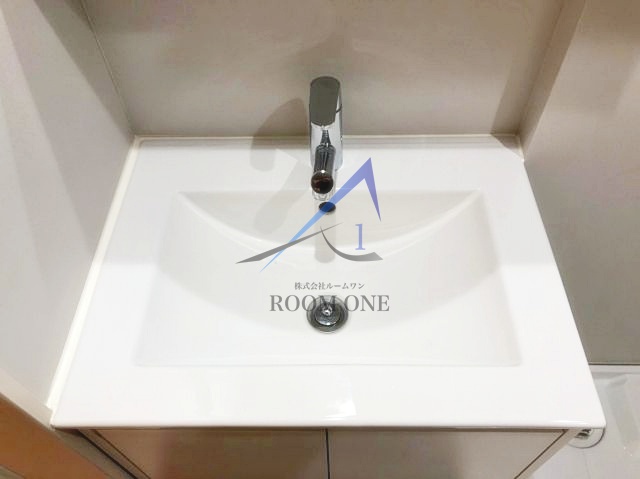 洗面設備　洗面台です。