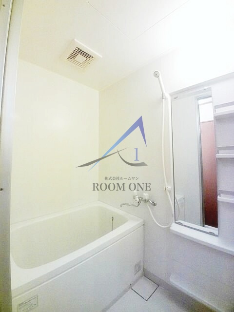 バス・シャワールーム　お風呂です。