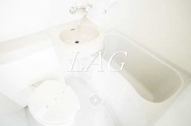 バス・シャワールーム　お風呂です。