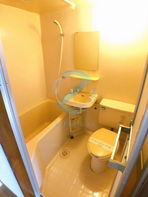 バス・シャワールーム　バス