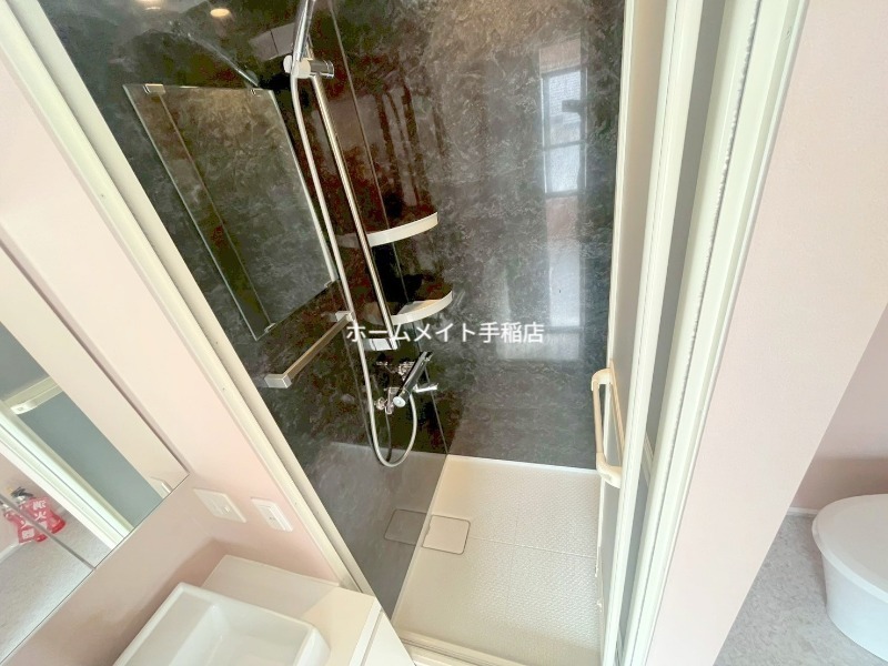 バス・シャワールーム　バススペースでございます！