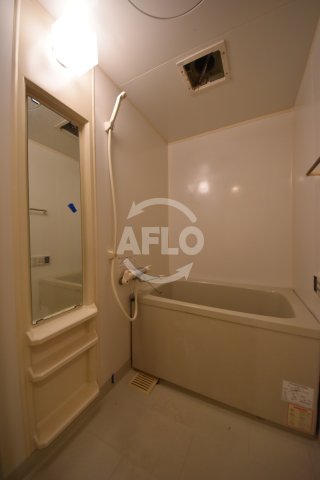 バス・シャワールーム　ラ・トゥール　風呂