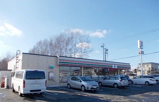 コンビニ　セブンイレブン清水本通10丁目（コンビニ）まで450m