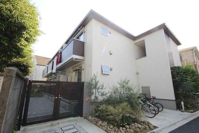 建物外観　お問い合わせはタウンハウジングまで