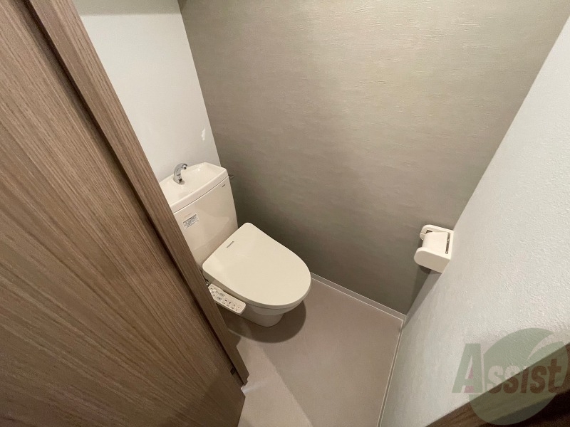 トイレ　ウォシュレット機能がついたトイレ。安心して使用できますね。