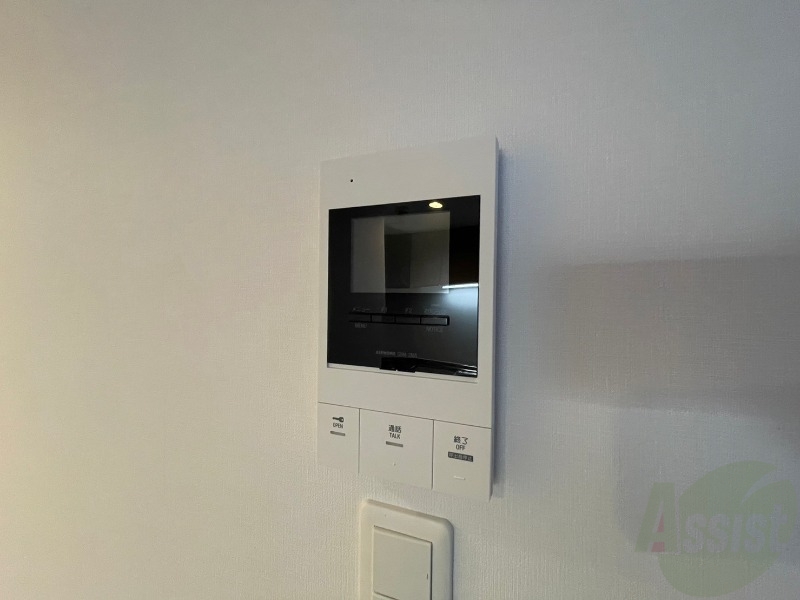 セキュリティ　インターホンは通話ができるので急な訪問があっても安心です。