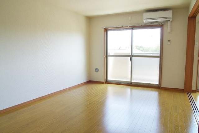 居室・リビング　反転タイプ