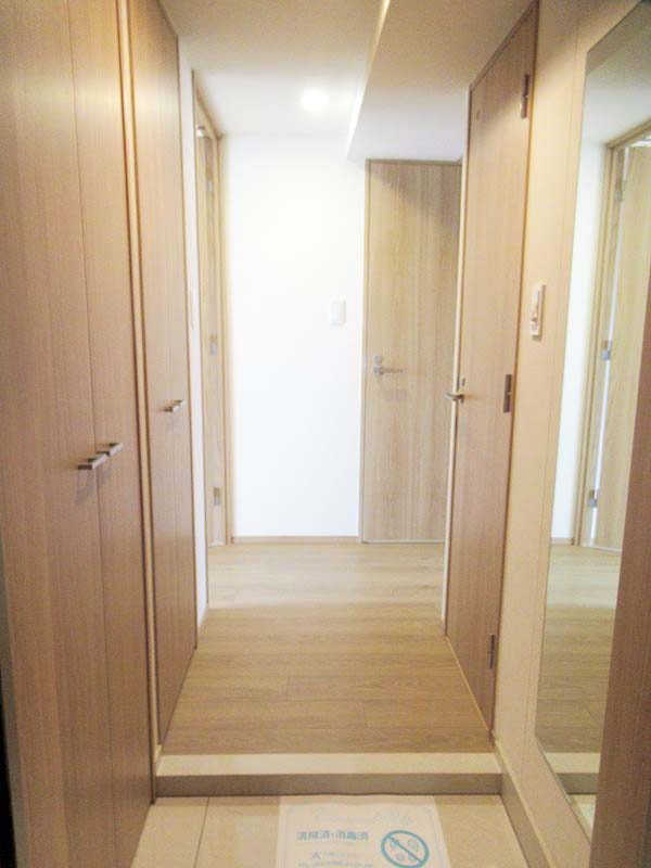 玄関　★玄関、広々スペース★