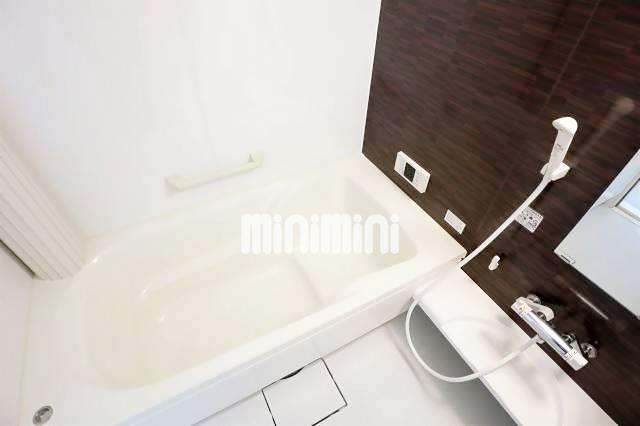 バス・シャワールーム　追い炊き付いていて便利です！