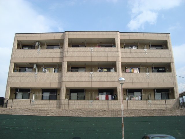 建物外観　外観写真（昼）