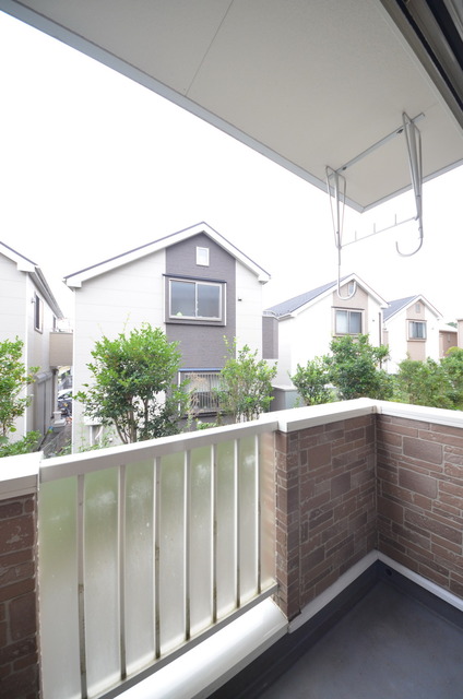 バルコニー　★陽のあたる、明るいバルコニー★