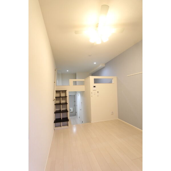 居室・リビング　※同シリーズの写真になります。