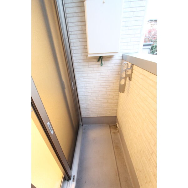 バルコニー　※同シリーズの写真になります。