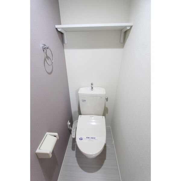 トイレ　※同シリーズの写真になります。