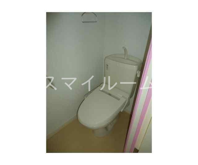 トイレ　別部屋参考写真となります。